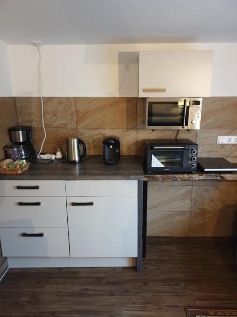 Victory Guesthouse - Handwerker Pension Bielefeld Exteriör bild